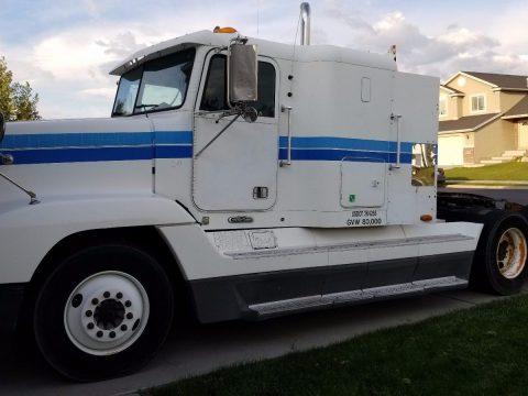 ready for work 2000 Freightliner Conventional FL truck for sale