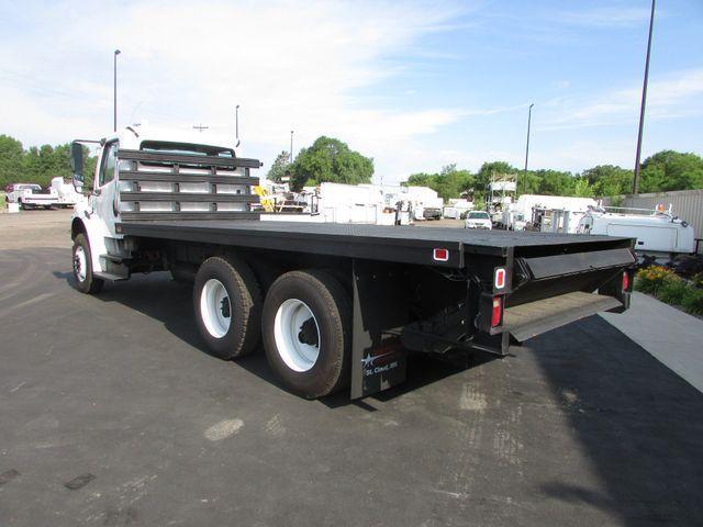 rust free 2005 Freightliner M2 Flat Bed Truck