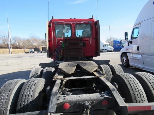 clean 2012 Freightliner Cascadia truck