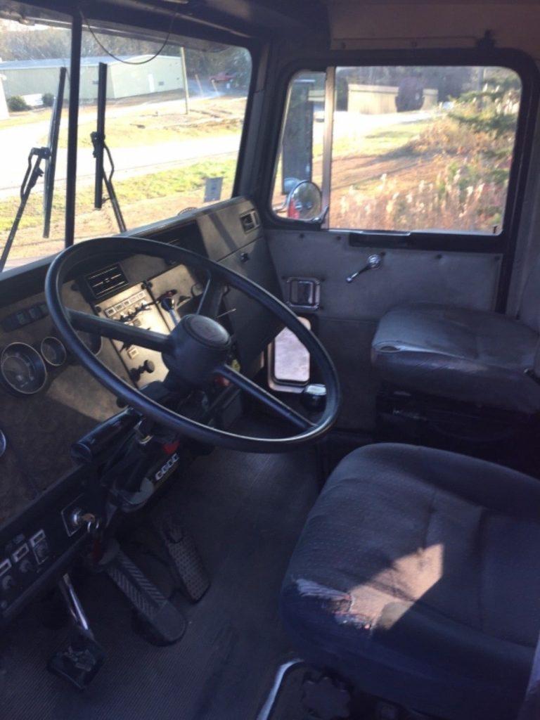 everything works 1989 Kenworth T400 truck