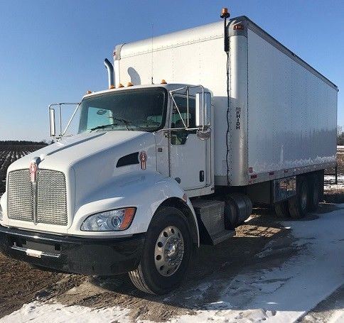 low mileage 2012 Kenworth T370