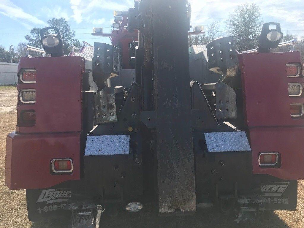 tow truck 2012 Kenworth truck