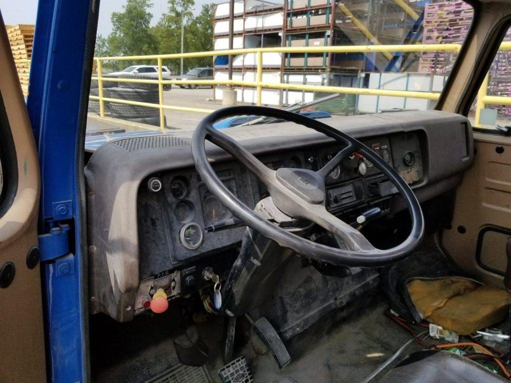 Great for Farming 1982 International S2600 truck