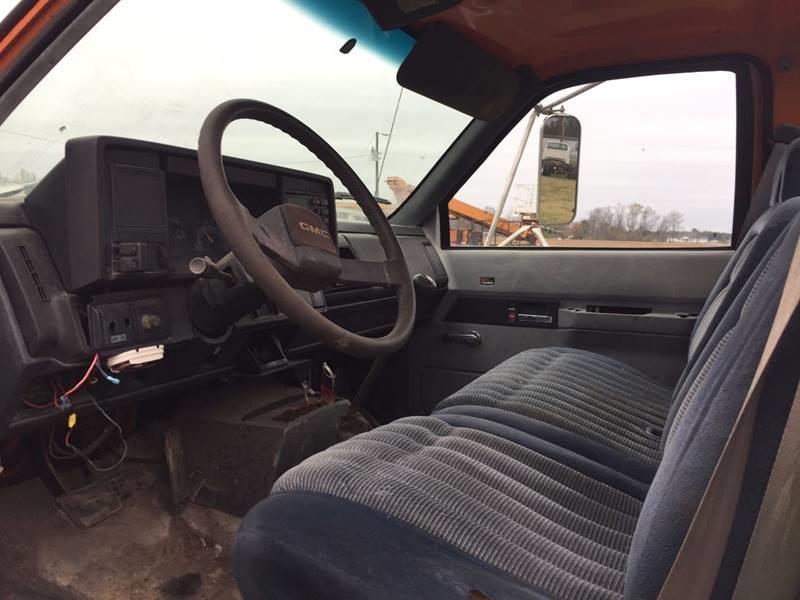 Cab and Chassis 1992 GMC Topkick truck