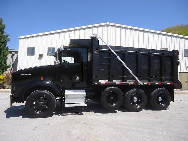 very clean 1989 Kenworth T800 truck