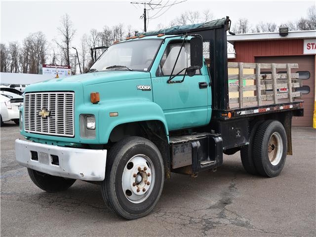 well serviced 1990 Chevrolet G6 truck
