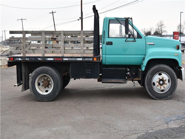 well serviced 1990 Chevrolet G6 truck