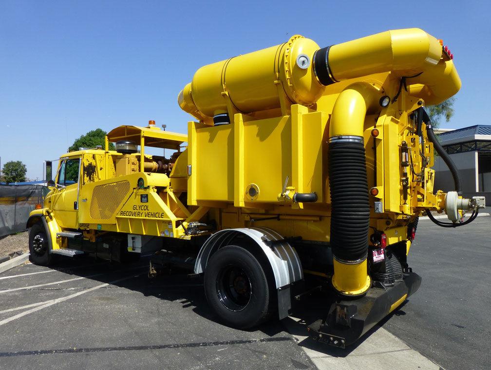 beautiful 1998 Freightliner FL80 Vactor Recovery Vacuum Truck