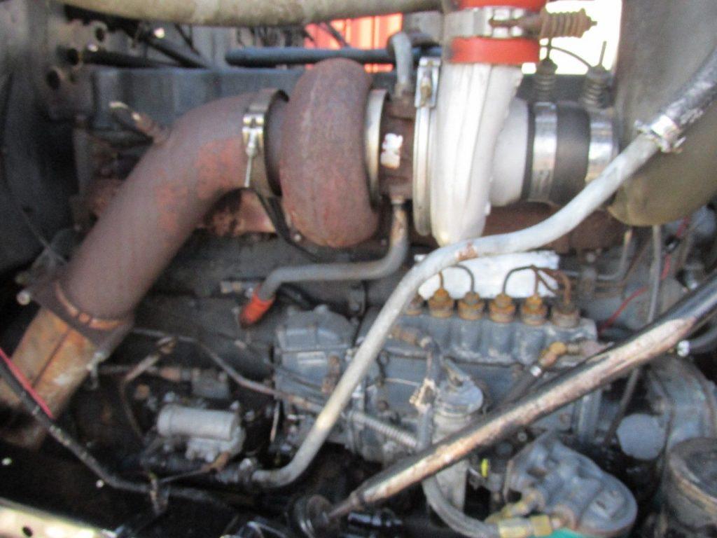 rust free 1988 MACK R688ST truck