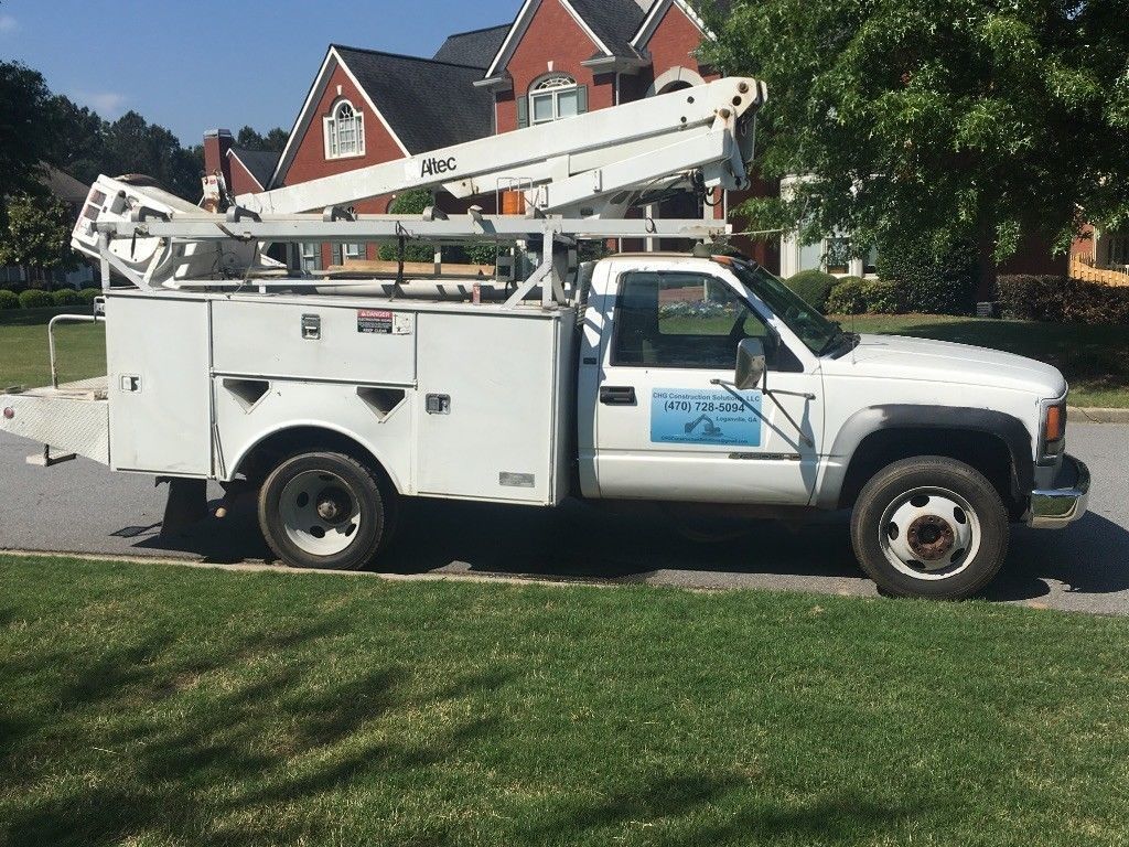 great shape 1994 Chevrolet C3500 bucket truck