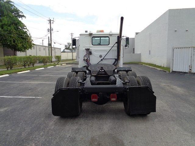low miles 1994 Volvo truck