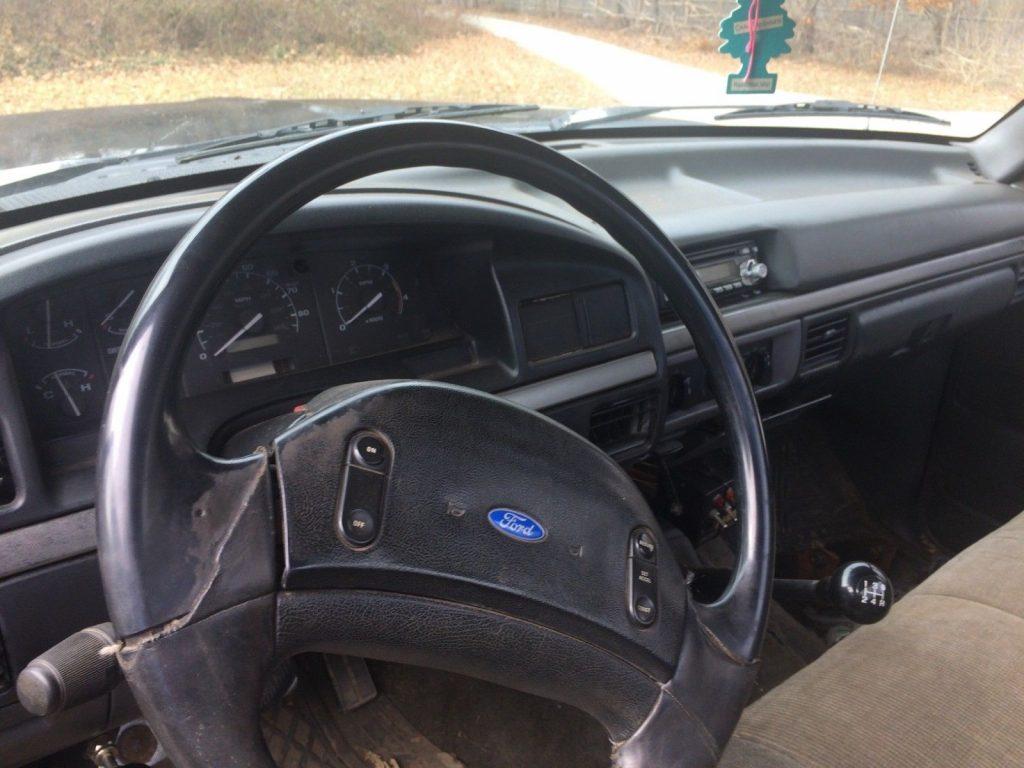 new engine and parts 1992 Ford F 450 flatbed truck