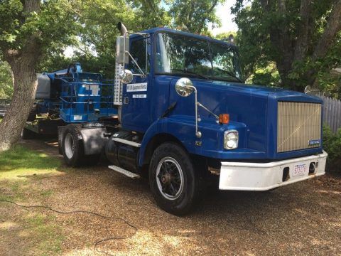 very nice 1995 GMC day cab truck for sale