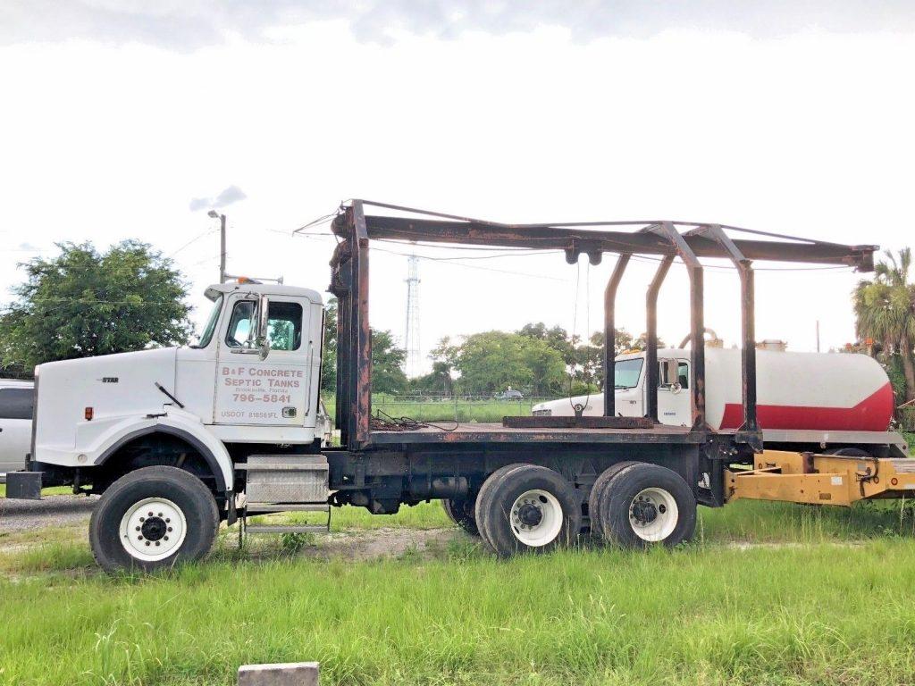 well maintained 1997 Western Star 4864S truck