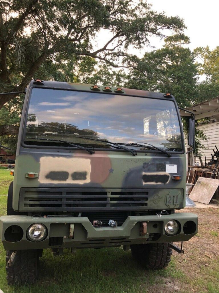low miles 1998 Stewart & Stevenson military truck