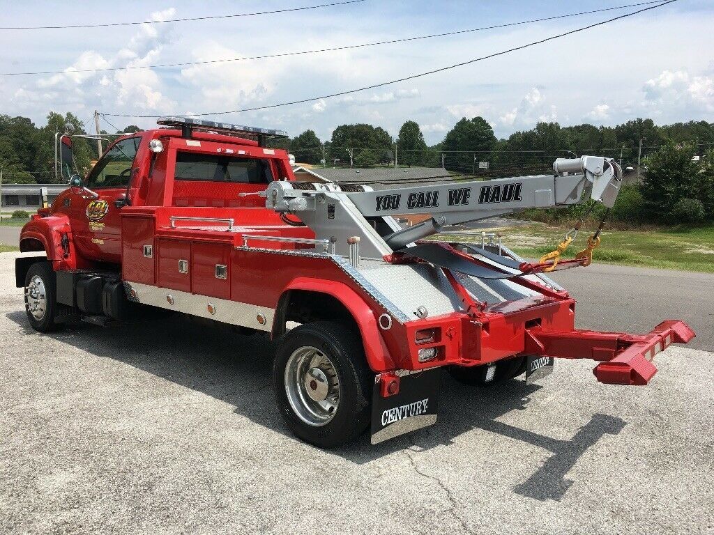 well equipped 2001 Chevrolet C6500 Wrecker tow truck