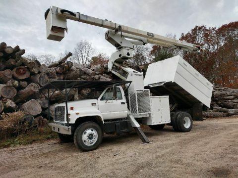 ready for work 2002 GMC C8500 truck for sale