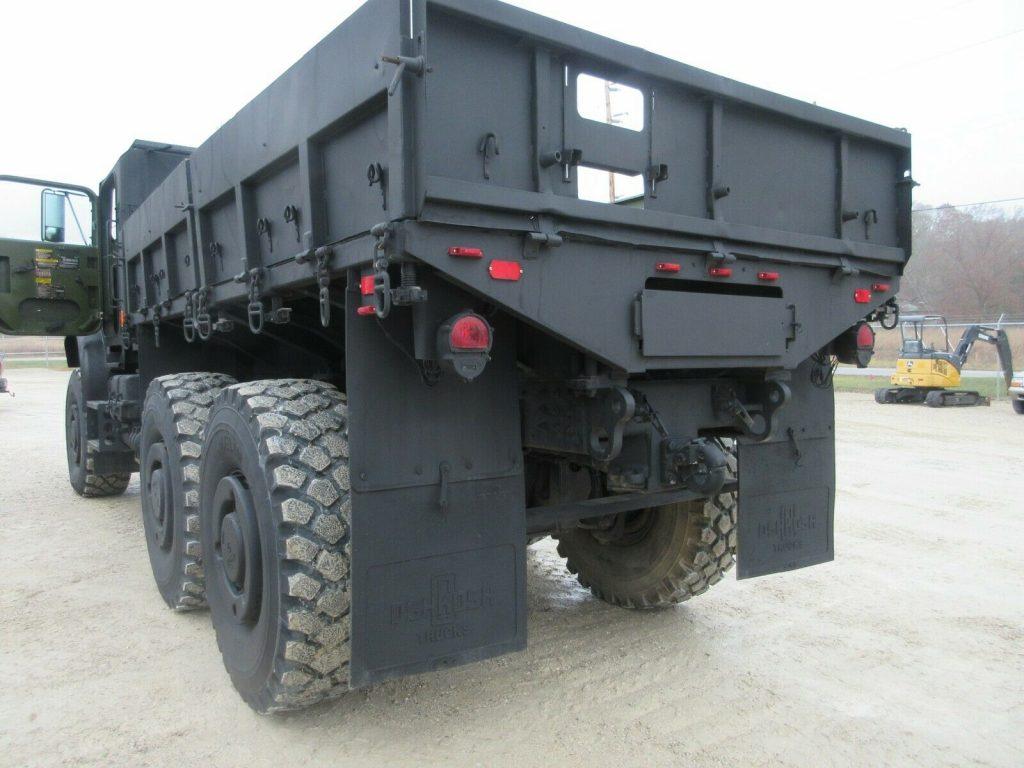 clean 2001 Oshkosh MK23 7 Ton Cargo Truck
