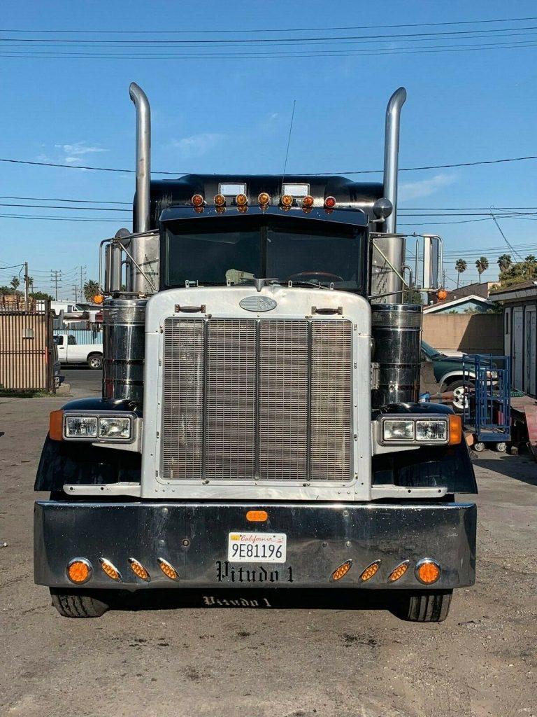 good shape 1989 Peterbilt 379 truck
