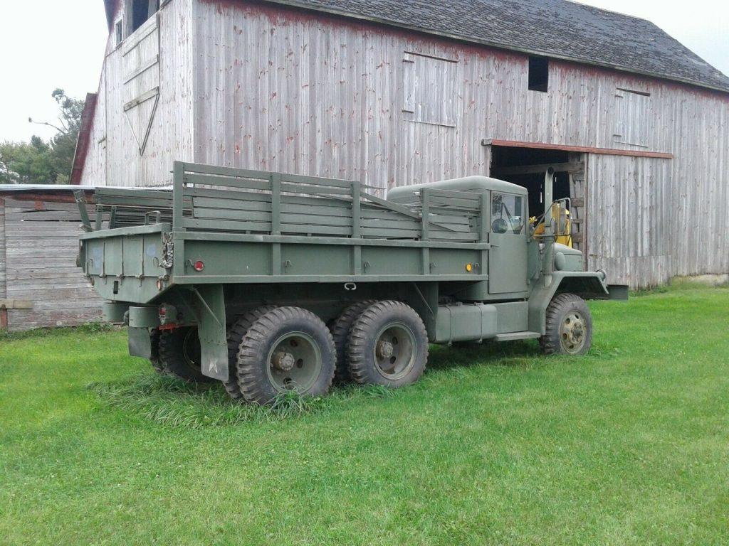 great running 1967 Kaiser 6×6 Deuce and a half truck