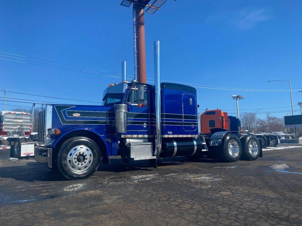loaded 1997 Peterbilt 379 truck