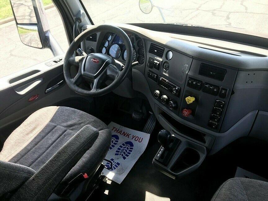 great shape 2016 Peterbilt 579