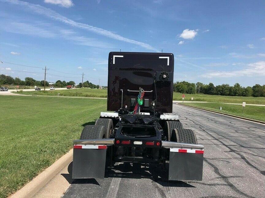 great shape 2016 Peterbilt 579