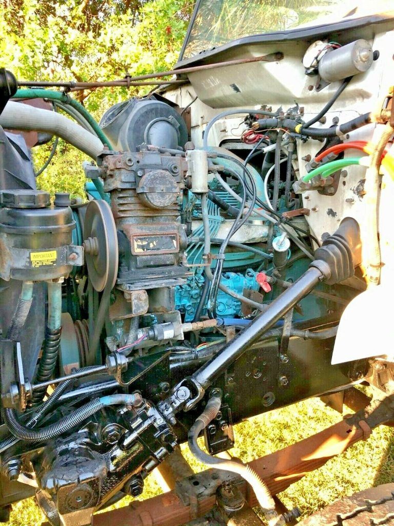 1992 International 4800 truck [rust free]