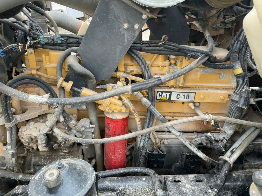 2003 Kenworth W900 dump truck [needs tlc]