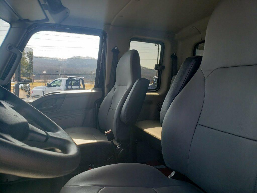 2020 International MV Extra CAB DUAL TECH truck [well equipped]