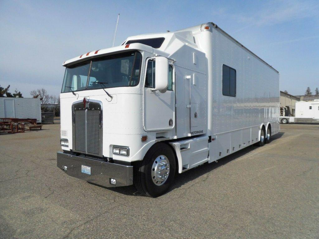 1992 Kenworth K100 truck [auto racing conversion]