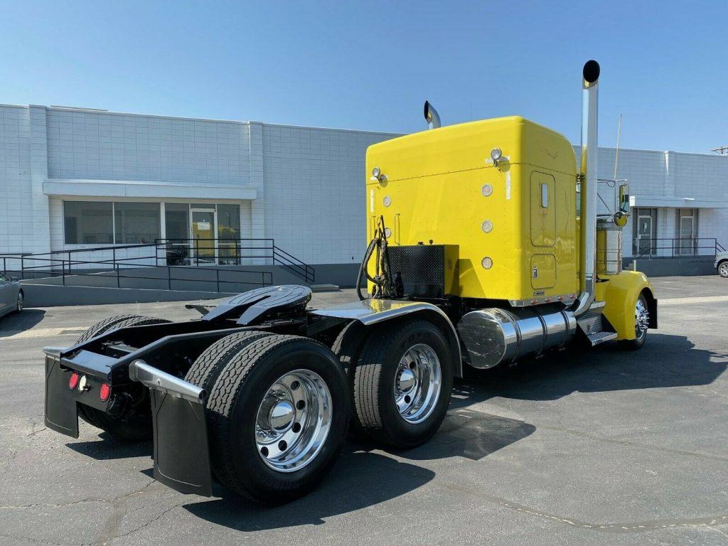 2004 Kenworth W900 truck [amazing truck front to back]