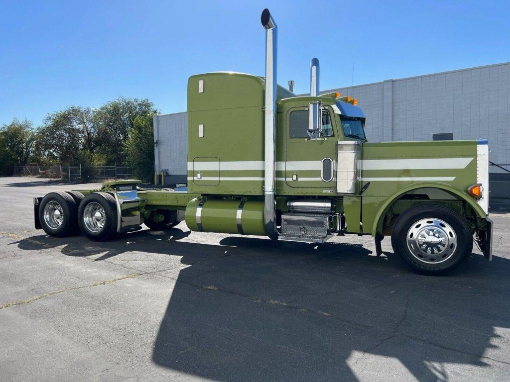 1995 Peterbilt 379 Sleeper truck [ready for work]