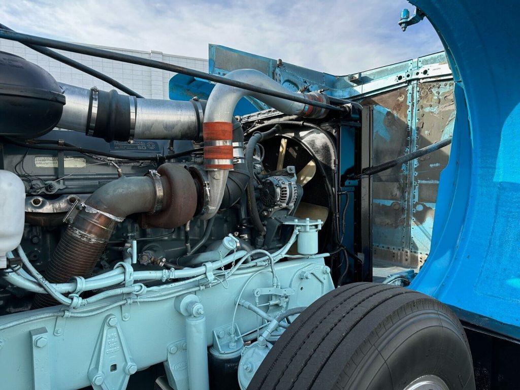 1992 Peterbilt 379 EXHD truck [serviced]