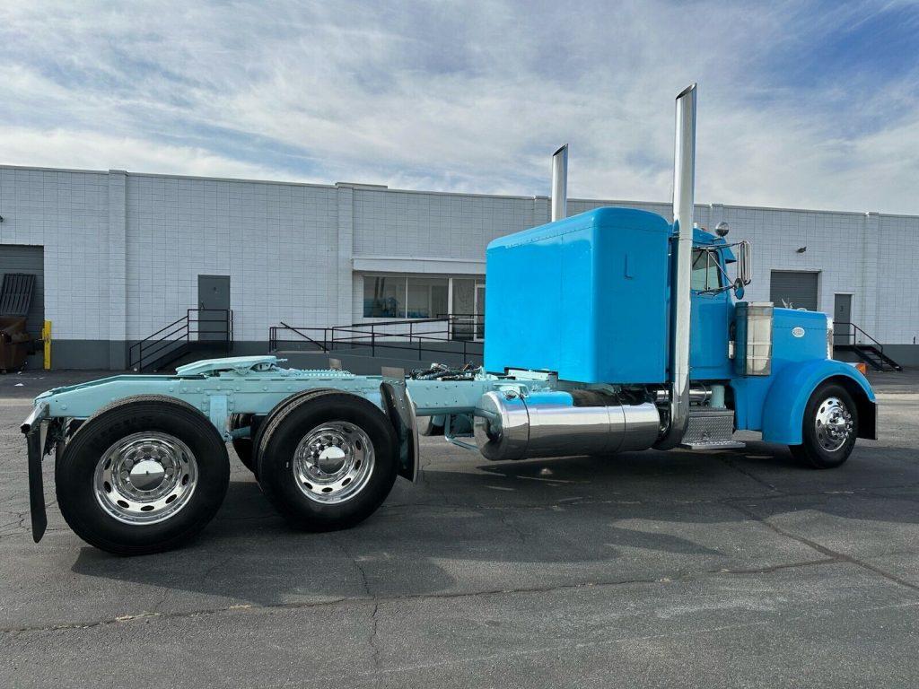 1992 Peterbilt 379 EXHD truck [serviced]