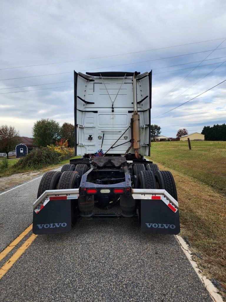 Working 2012 Volvo VNL 670 Ishift