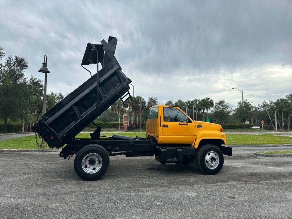 2000 GMC C7500 Dump Truck [7,2 l Caterpillar Diesel]
