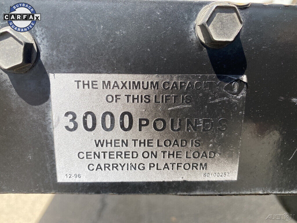 2012 Freightliner M2 26 FT