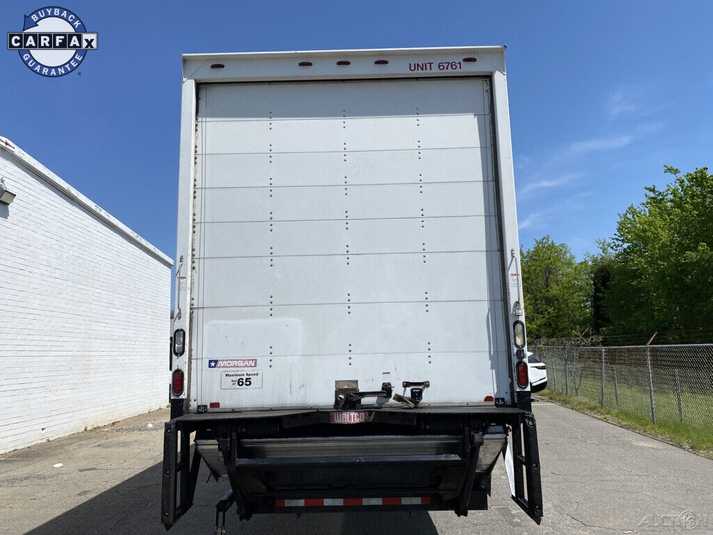 2012 Freightliner M2 26 FT