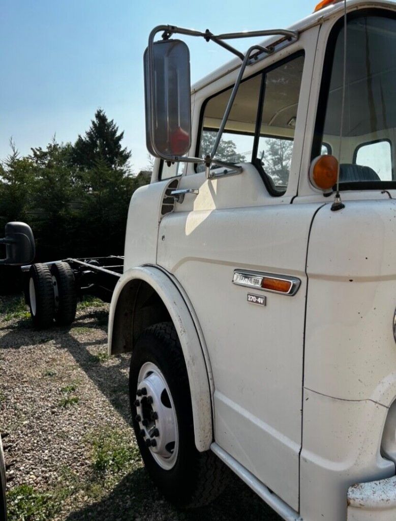 1980 Ford Cabover Chassis