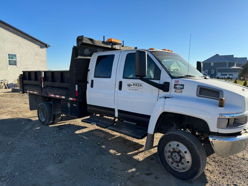 2007 GMC C5500 topkick crew cab 4×4