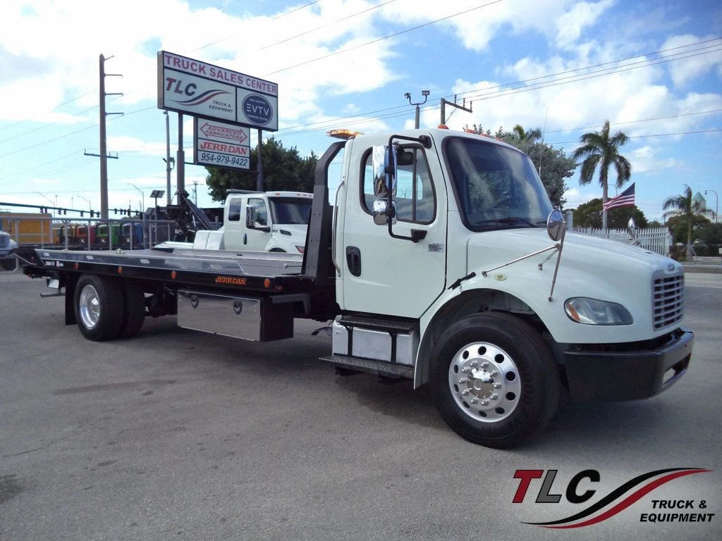 2019 Freightliner M2 106 w/ Brand New 22` Jerrdan 6 Ton XLP Car Carrier Rollback