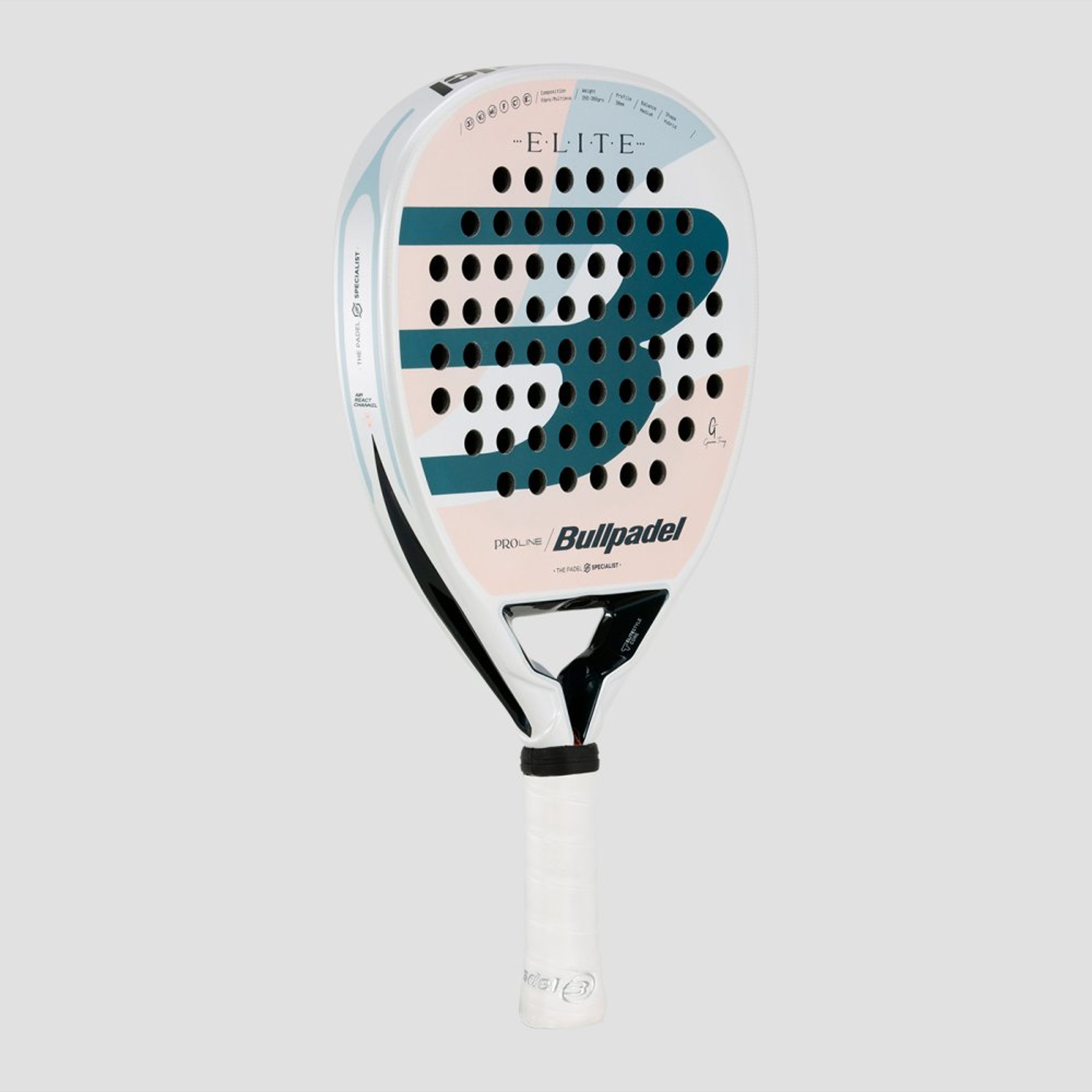 Bullpadel ELITE W 25 padel racket – angled view