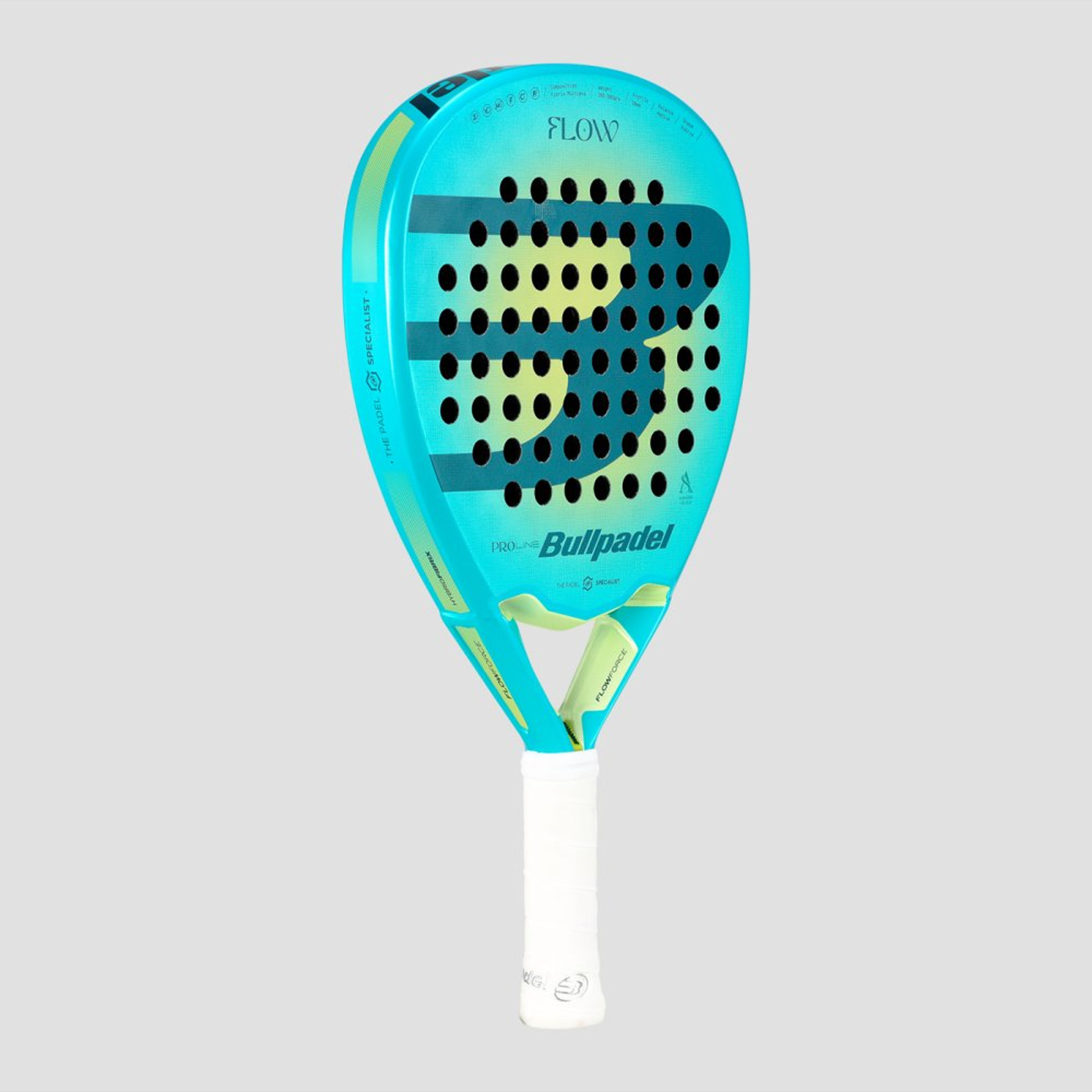 Bullpadel FLOW WOMAN 25 padel racket – angled view