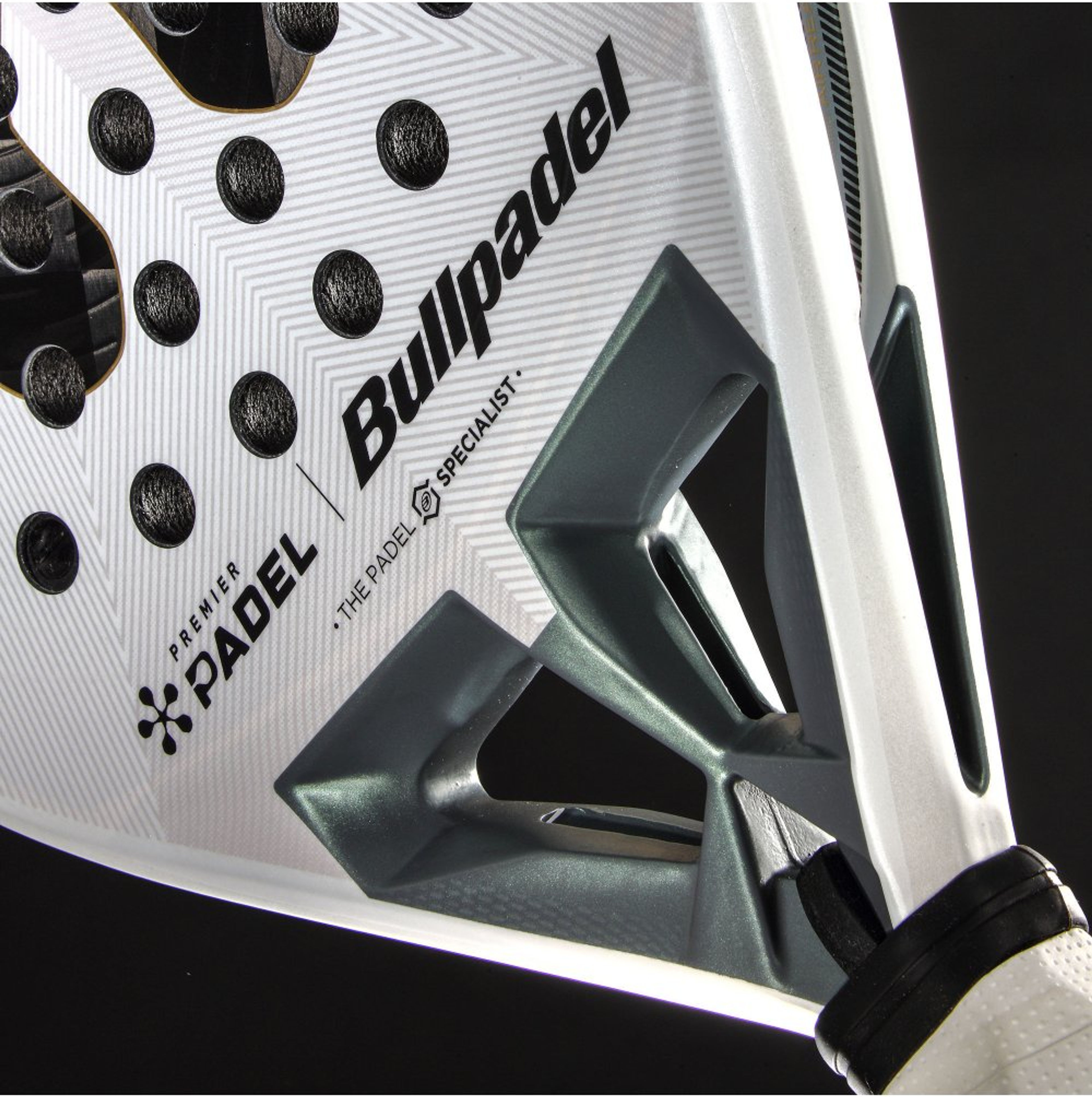 Bullpadel HACK 04 PP26 padel racket – core detail