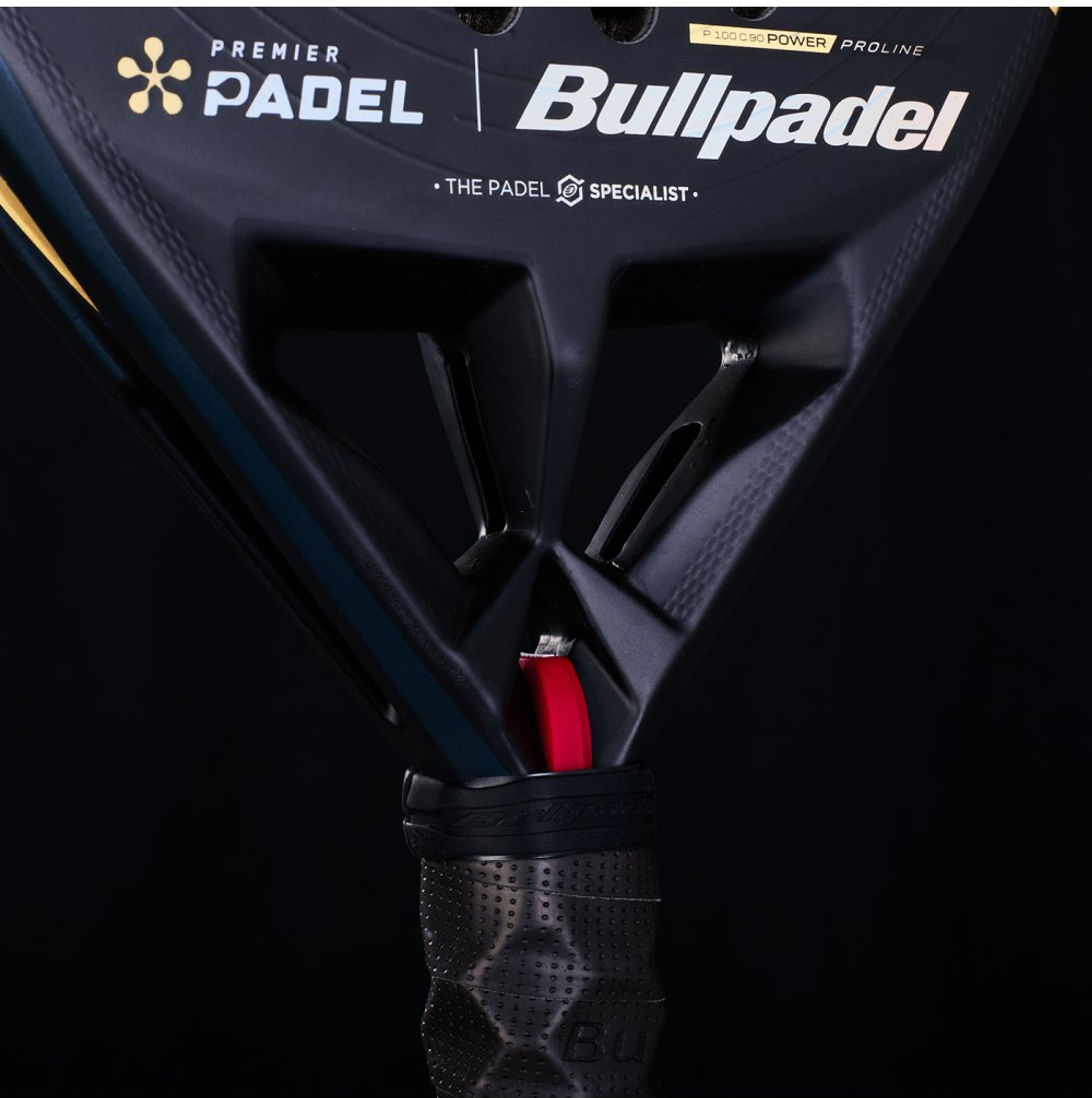 Bullpadel HACK 04 PREMIER padel racket – core detail