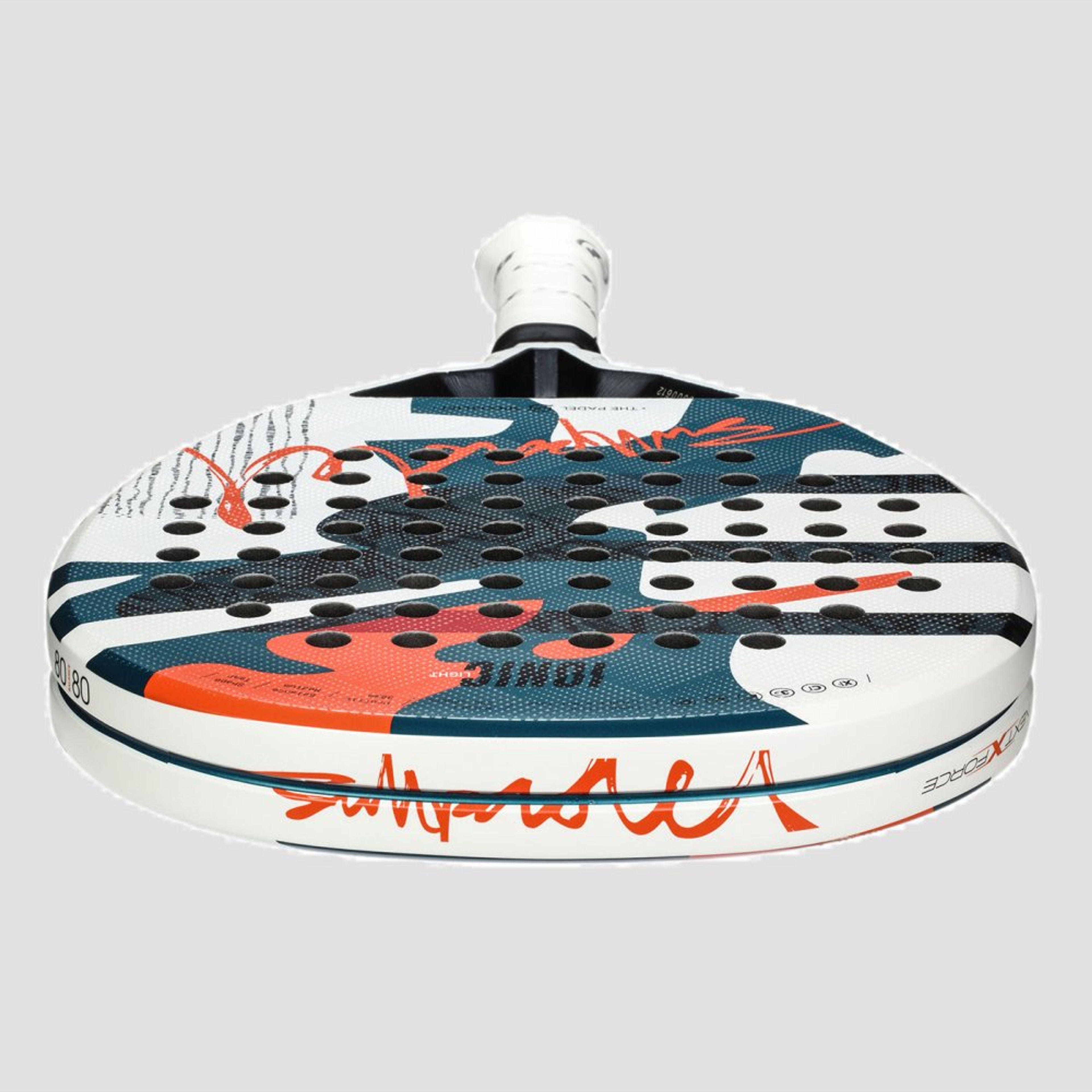 Bullpadel IONIC LIGHT 25 padel racket – top view