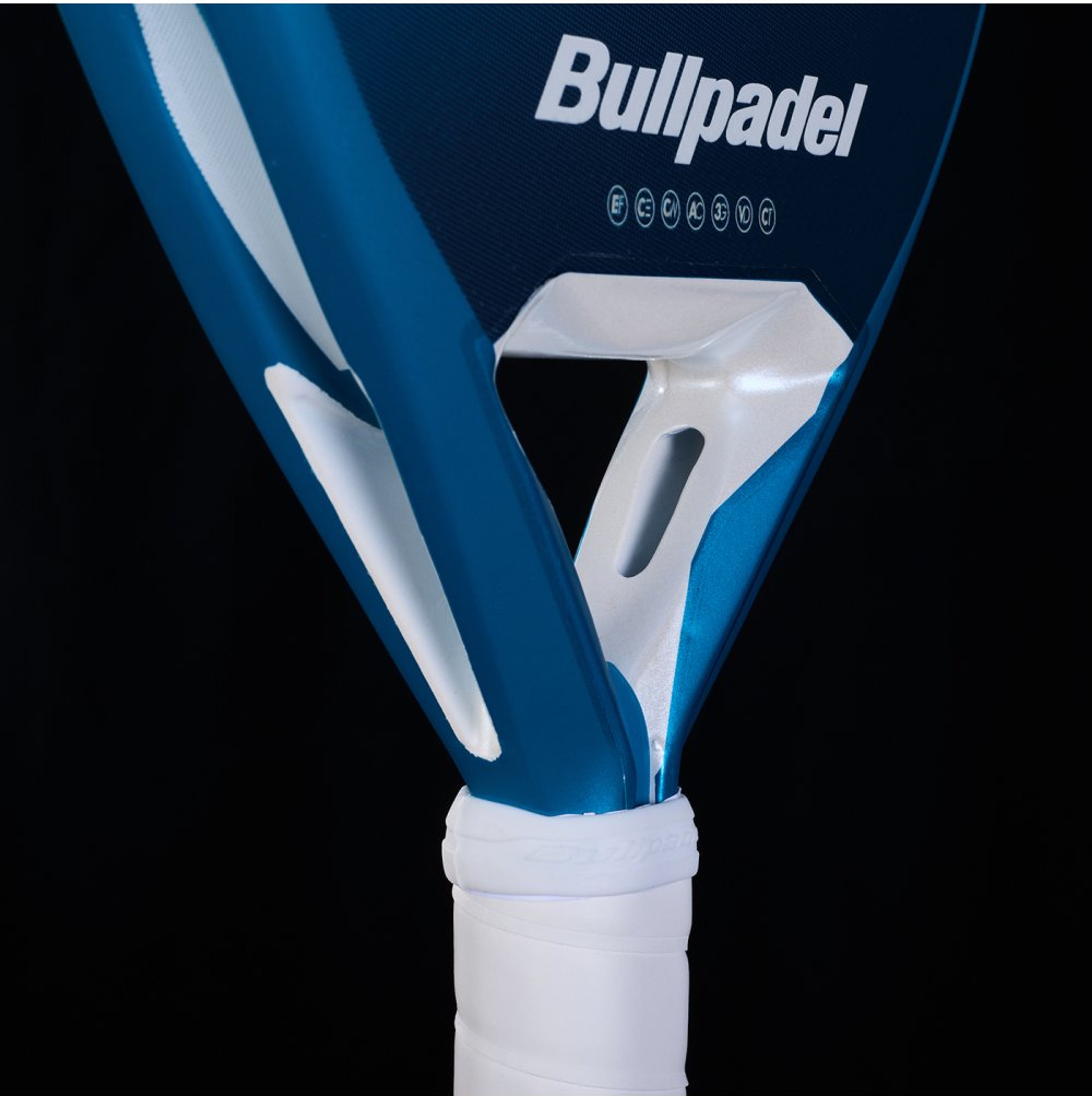 Bullpadel PEARL CLOUD 25 padel racket – core detail