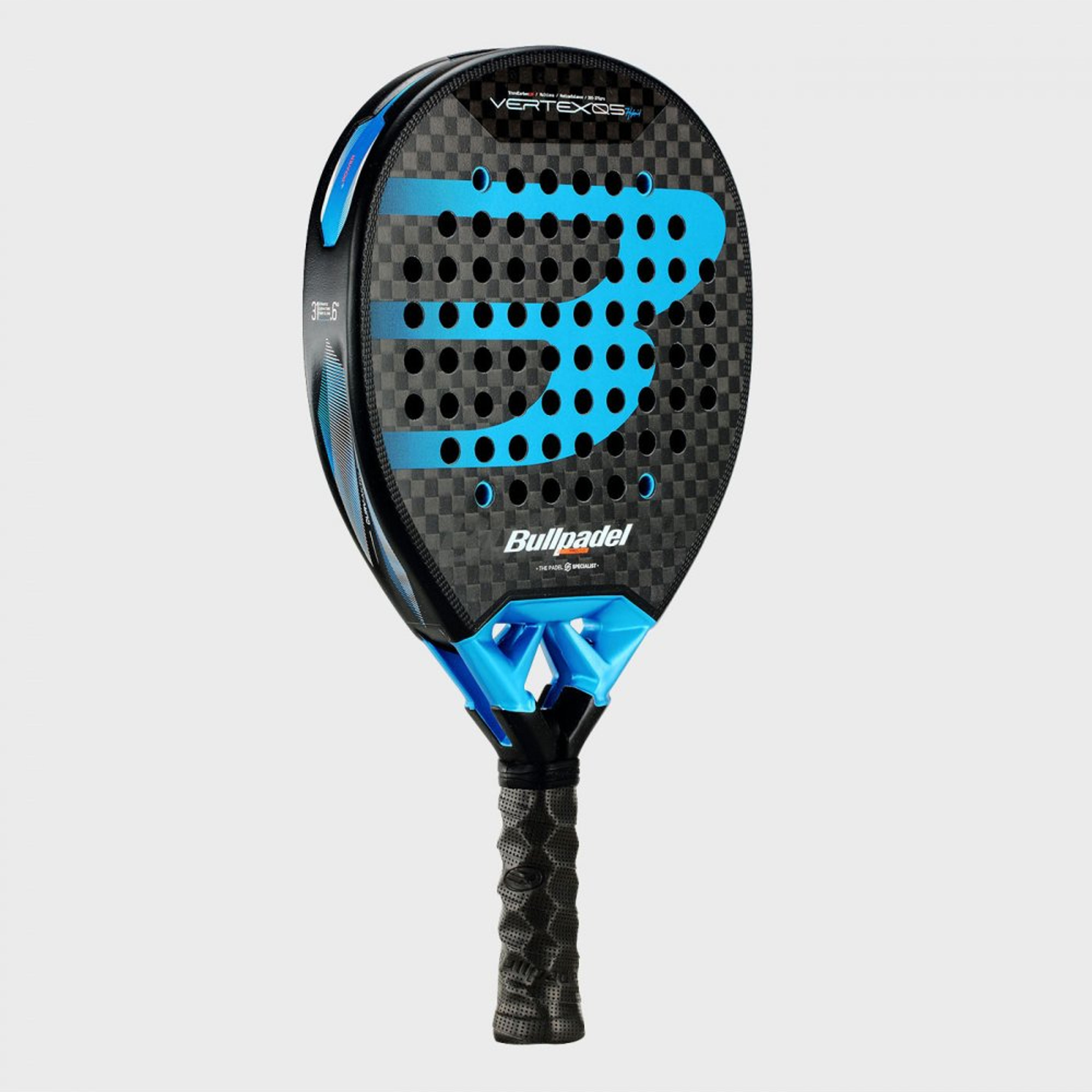 Bullpadel VERTEX 05 HYB padel racket – angled view