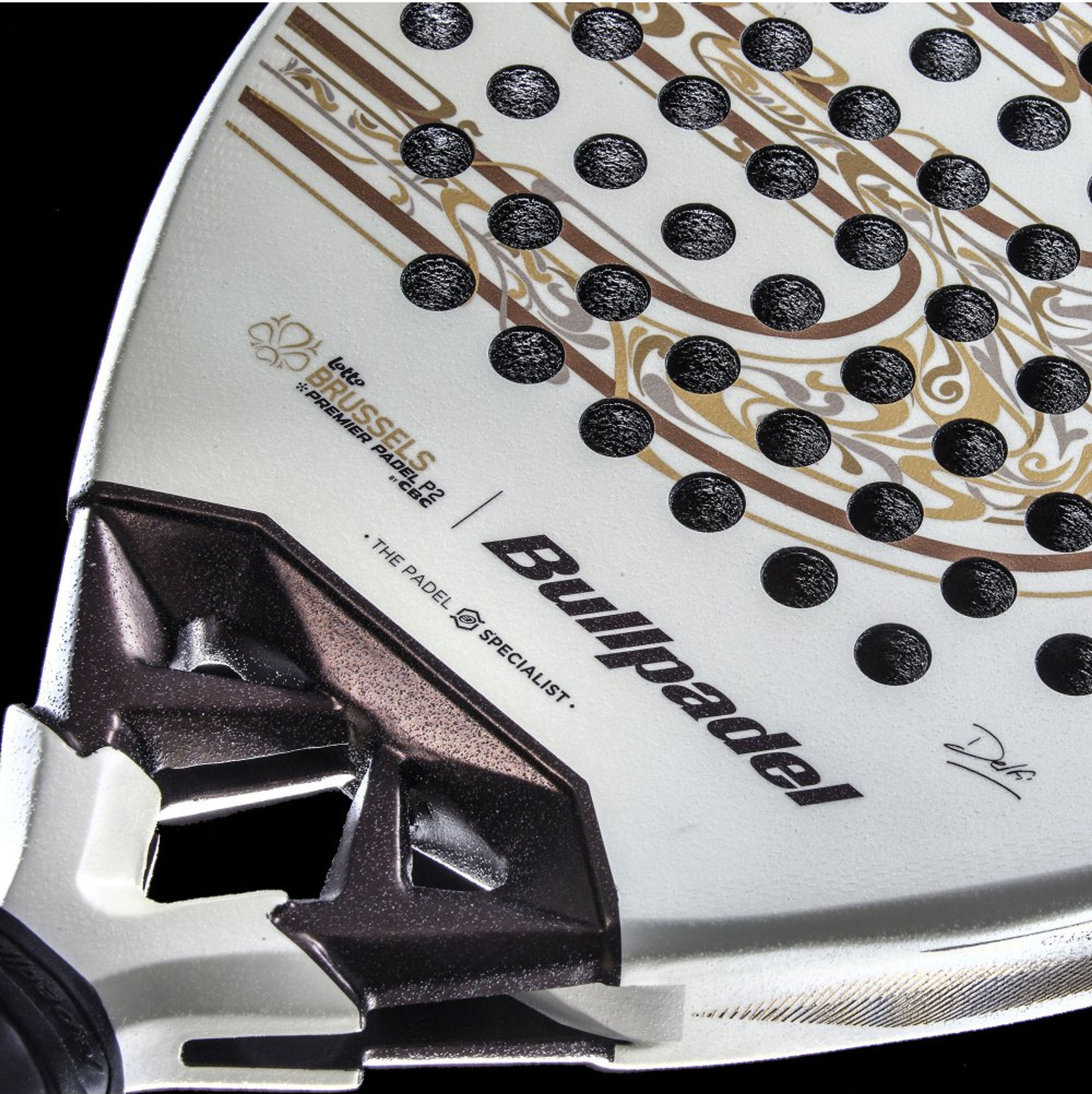 Bullpadel VERTEX 05 LIGHT BRUSSELS 26 padel racket – core detail